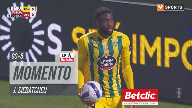 Tondela, Jogada, J. Siebatcheu aos 90'+5'