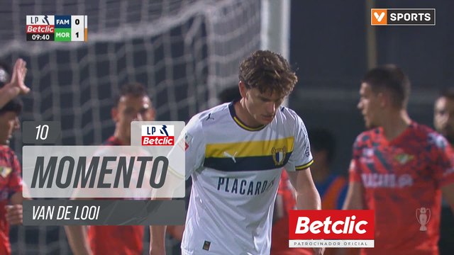 Famalicão, Jogada, van de Looi aos 10'