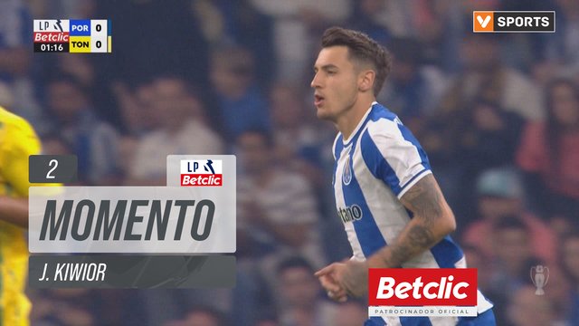FC Porto, Jogada, J. Kiwior aos 2'