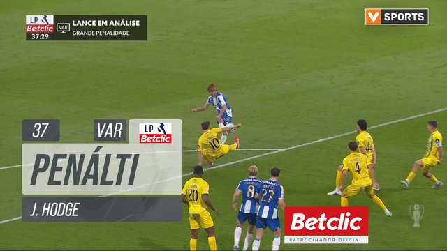 Tondela, Penálti, J. Hodge aos 37'