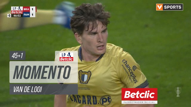 Famalicão, Jogada, van de Looi aos 45'+1'