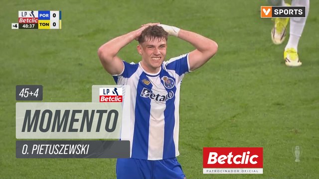 FC Porto, Jogada, O. Pietuszewski aos 45'+4'