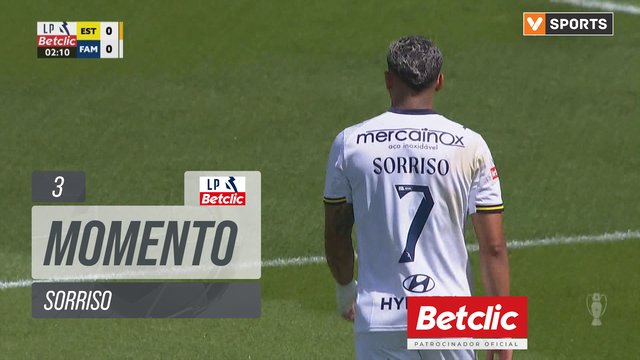 Famalicão, Jogada, Sorriso aos 3'