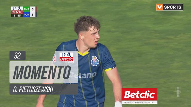 FC Porto, Jogada, O. Pietuszewski aos 32'