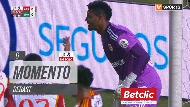 Sporting, Jogada, Debast aos 6'