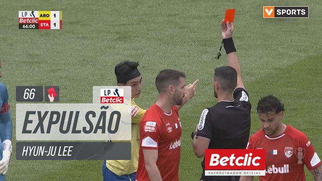 Arouca, Expulsão, Hyun-Ju Lee aos 66'