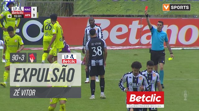 Nacional, Expulsão, Zé Vitor aos 90'+3'