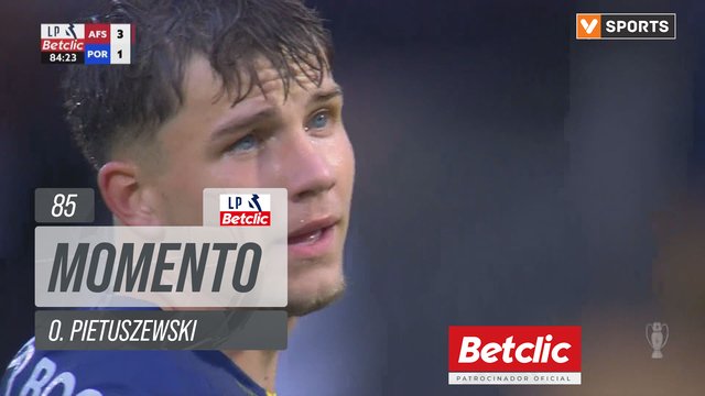 FC Porto, Jogada, O. Pietuszewski aos 85'