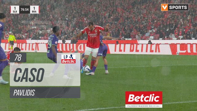 Benfica, Caso, Pavlidis aos 78'