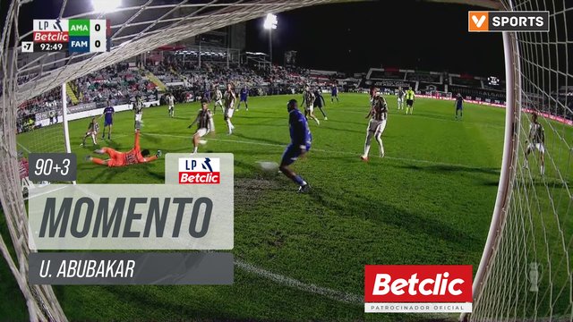 Famalicão, Jogada, U. Abubakar aos 90'+3'