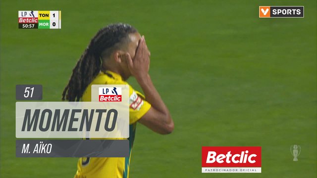 Tondela, Jogada, M. Aïko aos 51'