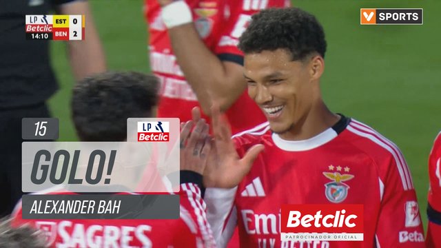GOLO! Benfica, Alexander Bah aos 15', Estoril 0-2 Benfica