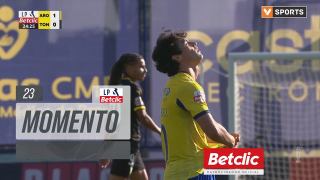 Arouca, Jogada, Gozálbez aos 23'