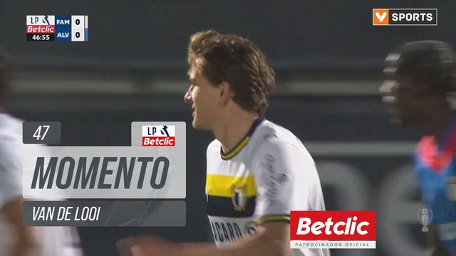 Famalicão, Jogada, van de Looi aos 47'
