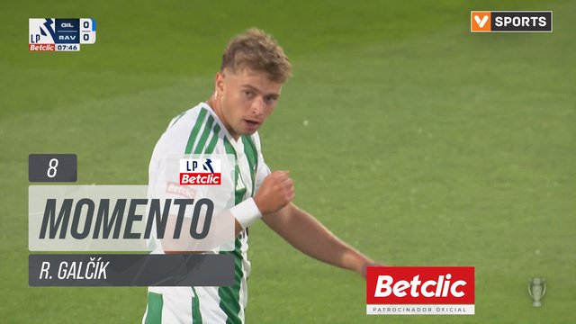 Rio Ave, Jogada, R. Galčík aos 8'