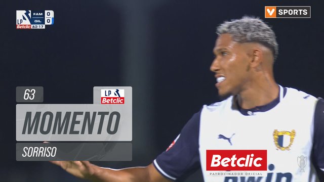 Famalicão, Jogada, Sorriso aos 63'