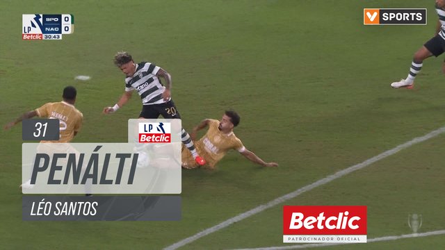 Nacional, Penálti, Léo Santos aos 31'