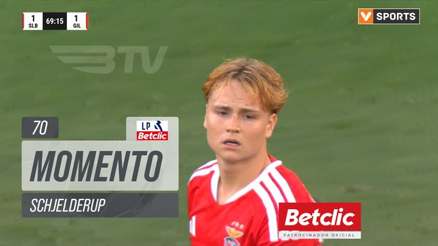 Benfica, Jogada, Schjelderup aos 70'