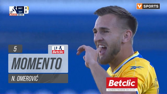 Estoril, Jogada, N. Omerović aos 5'