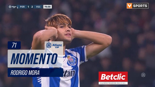 FC Porto, Jogada, Rodrigo Mora aos 71'