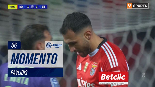 Benfica, Jogada, Pavlidis aos 86'