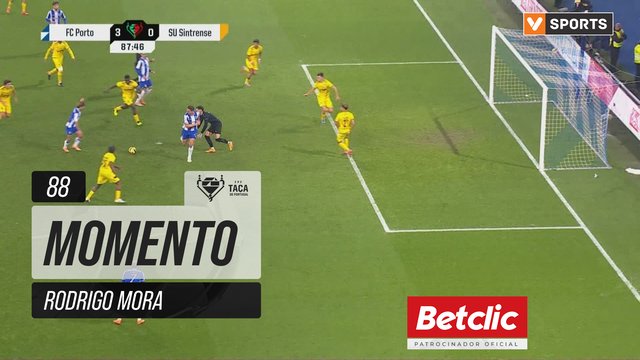 FC Porto, Jogada, Rodrigo Mora aos 88'