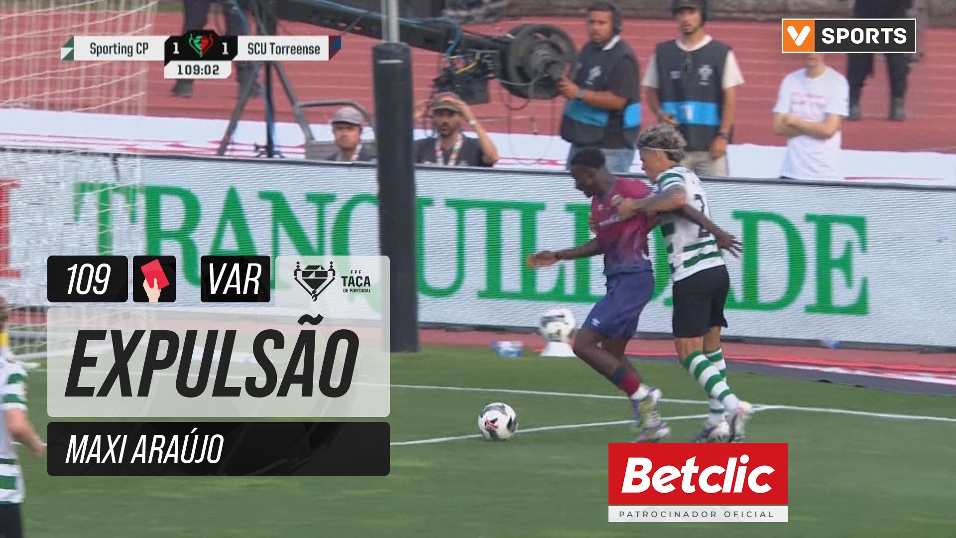 Sporting, Expulsão, Maxi Araújo aos 109'