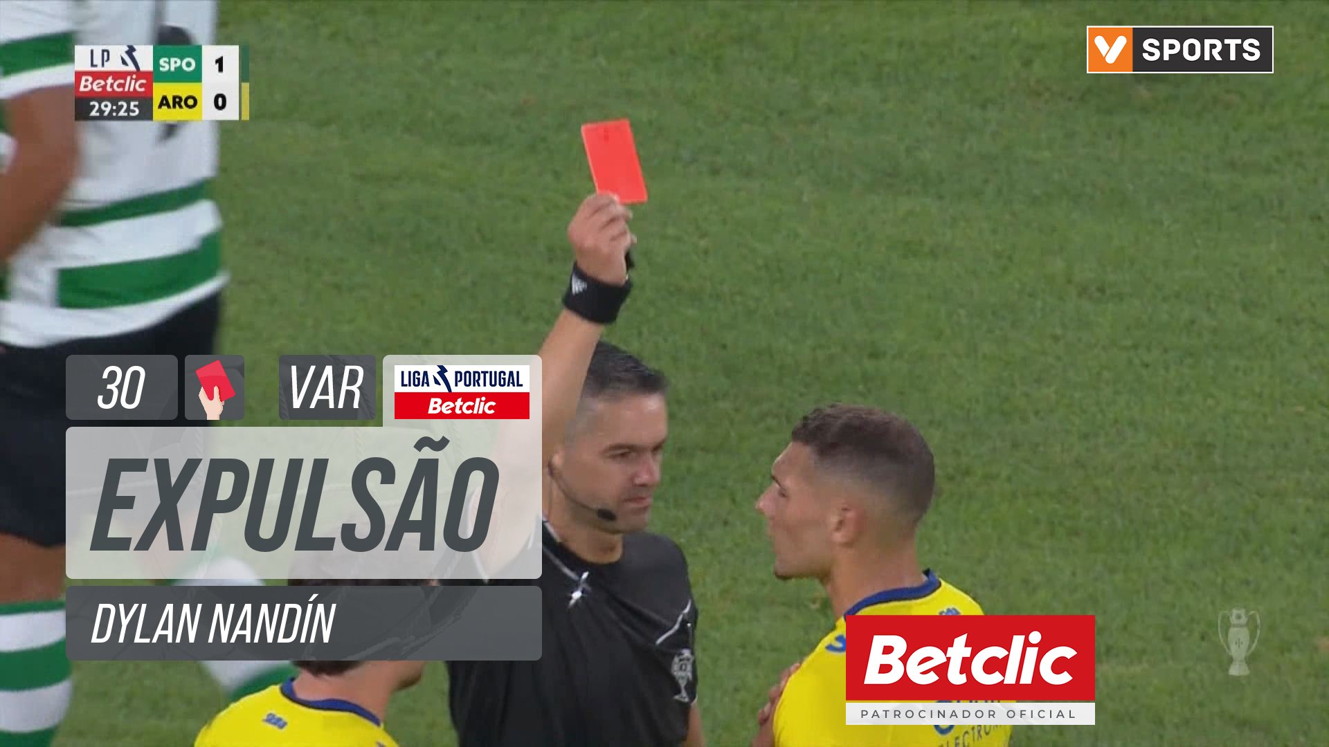 Arouca, Expulsão, Dylan Nandín aos 30'